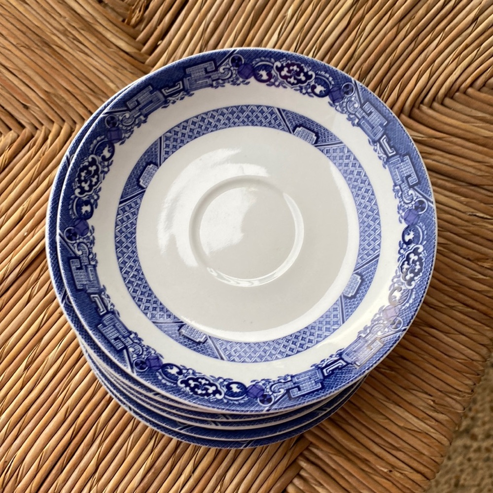 7 Perfect Royal Cuthbertson China Saucer Plate Set Willow Pattern
